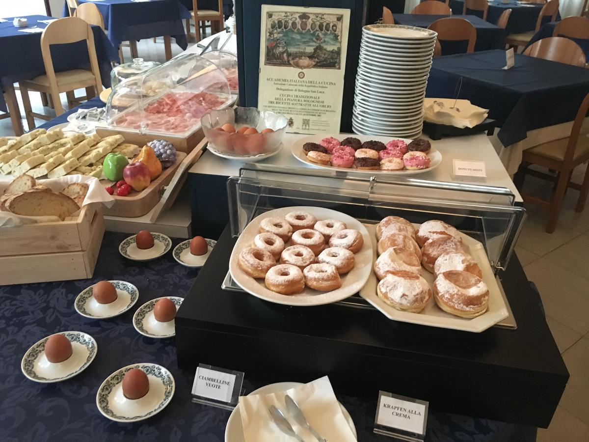 G&D Hotel Deanna Pool&Brunch 밀라노마리티마 외부 사진